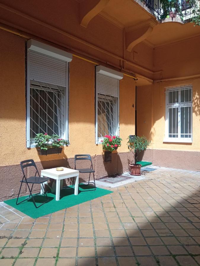 Apartament Free Parking Garage! Downtown Close To New York Cafe *
